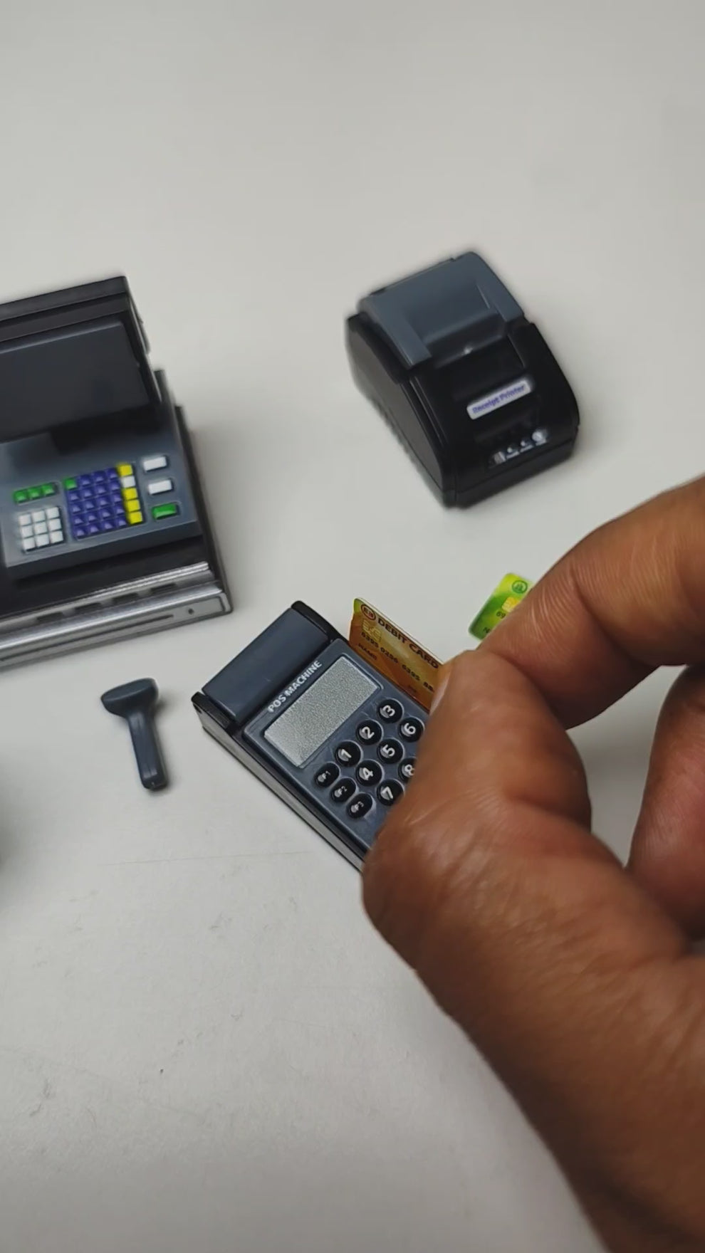 Cash register machine