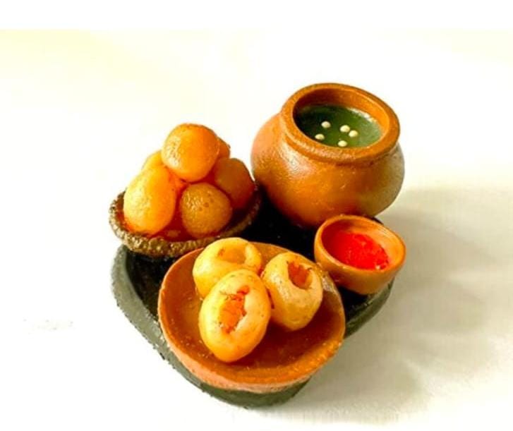 Pani Puri Fridge Magnet