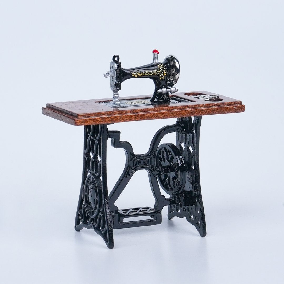 Tailoring Machine