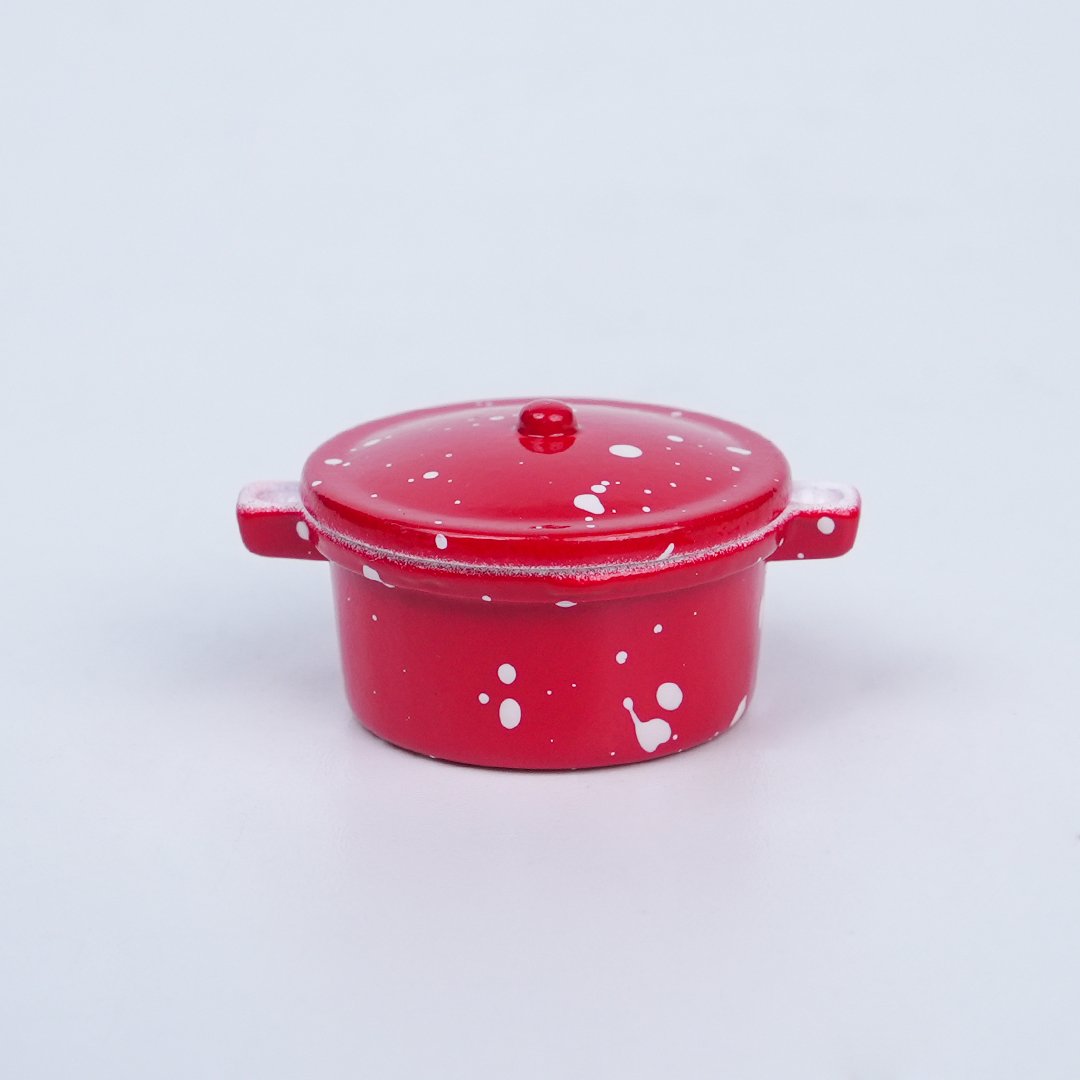 Red pan set