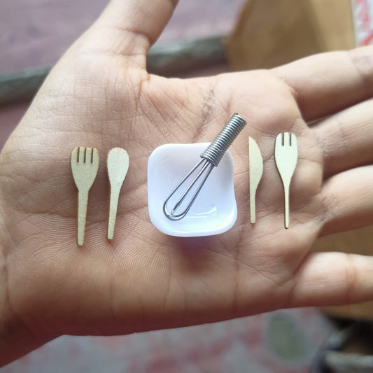 Spatula and whisk set
