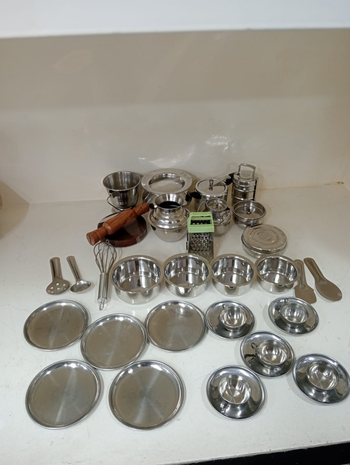 Medium stand with iron small